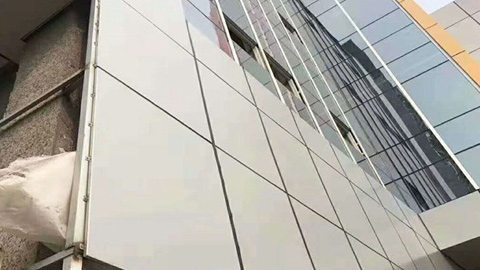 沈陽鋁單板加工:鋁單板的優(yōu)勢分析 沈陽鋁單板加工:鋁單板的優(yōu)勢分析